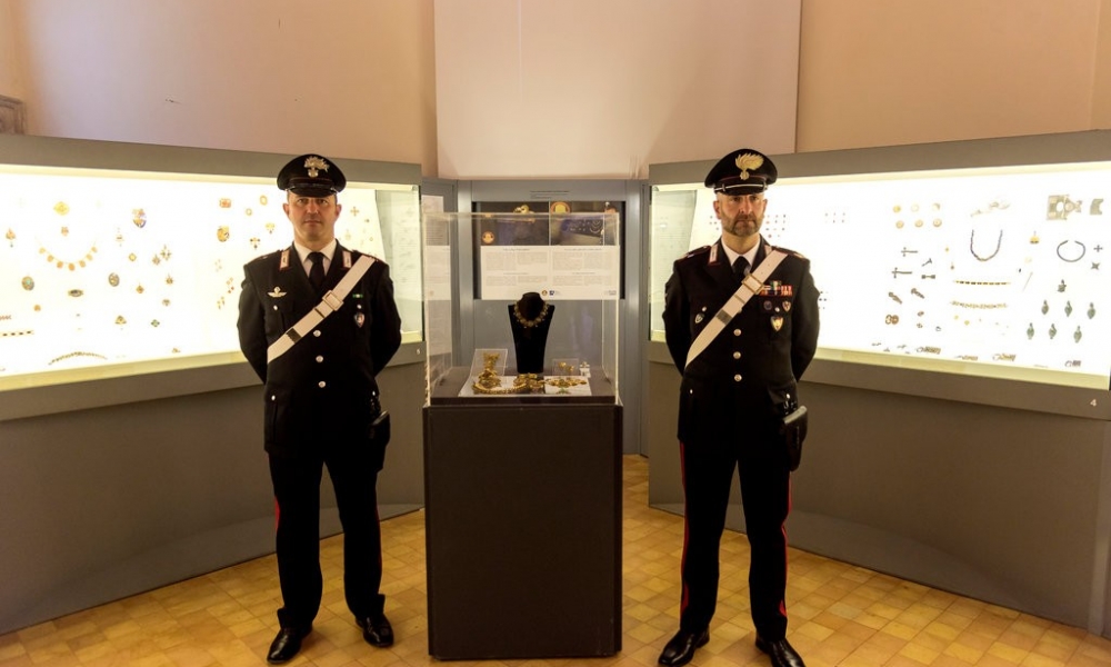 Investigators Recover Jewels Taken From Rome’s Etruscan Museum